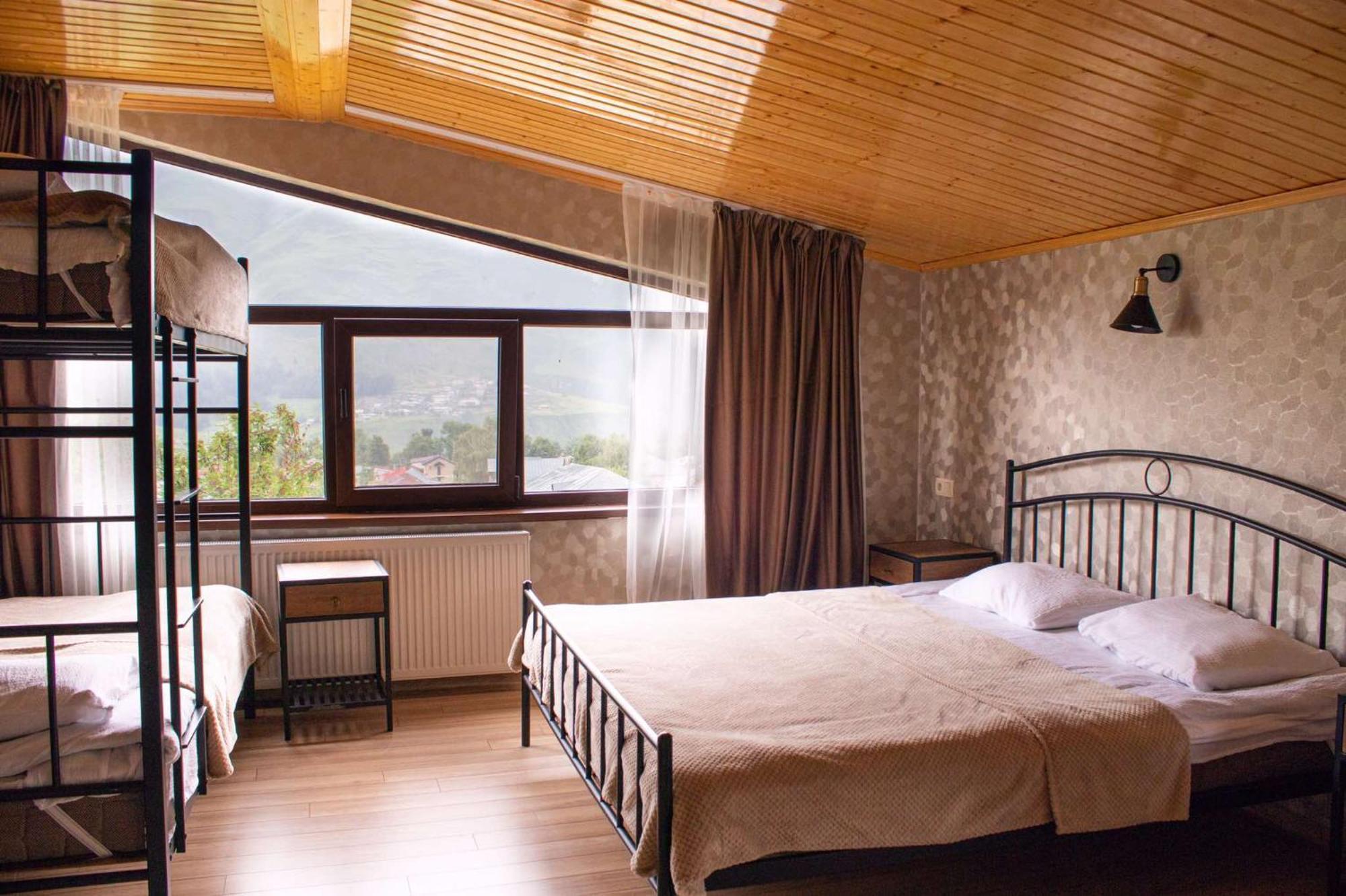 Hotel Garemta Kazbegi Exterior foto